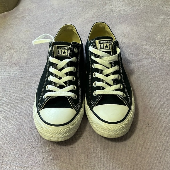 Black Converse women’s 8.5 men’s 6.5 - Picture 1 of 8